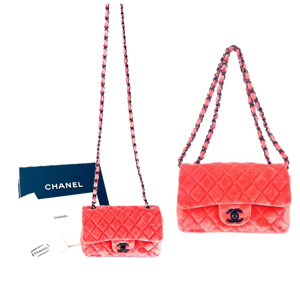 Chanel Classic Single Flap Quilted Velvet Crossbody Bag - Picture 4 of 10